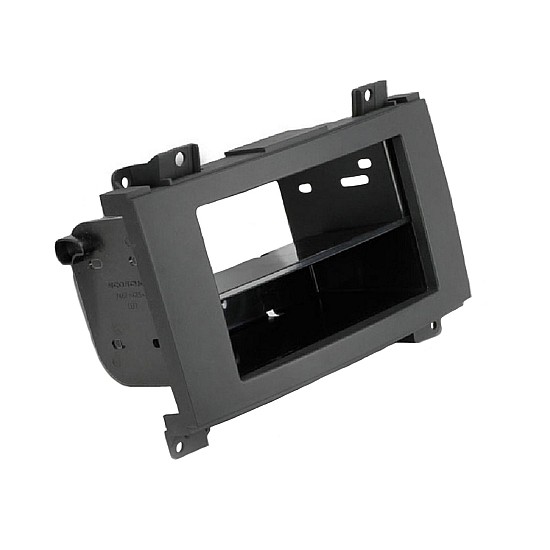 Connects2 Single / Double DIN Stereo Fascia Adapter For Mercedes - CT24MB21