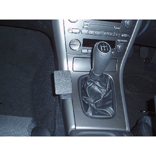 Subaru Legacy Brodit ProClip Mounting Bracket - Console mount (633390)