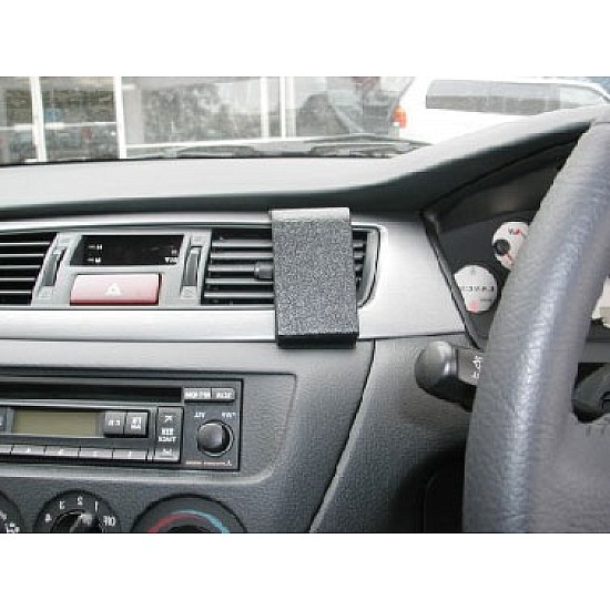 Mitsubishi Lancer, Mirage Brodit ProClip Mounting Bracket - Center mount (652977)