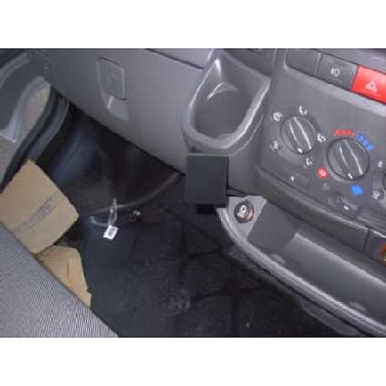 Peugeot Boxer Brodit ProClip Mounting Bracket - Angled mount, Low (653038)