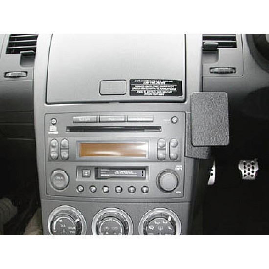 Nissan 350 Z Brodit ProClip Mounting Bracket - Center mount (653250)