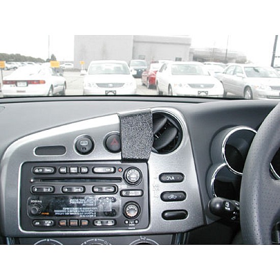 Toyota Matrix Brodit ProClip Mounting Bracket - Center mount (653448)