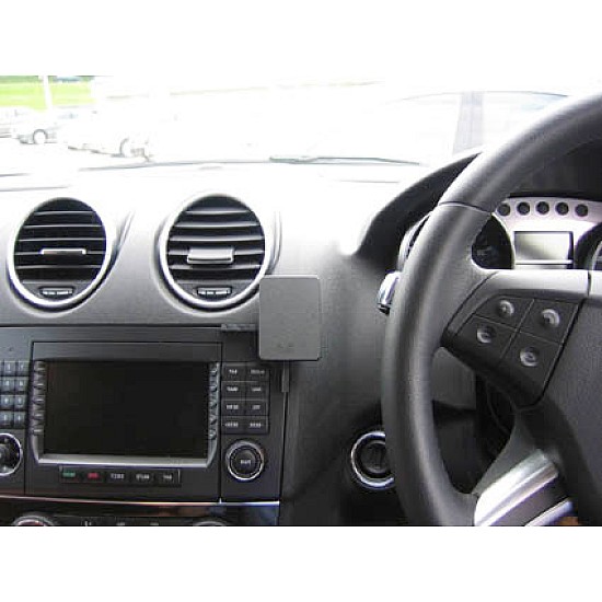 Mercedes M-Class, ML Brodit ProClip Mounting Bracket - Center mount (653622)