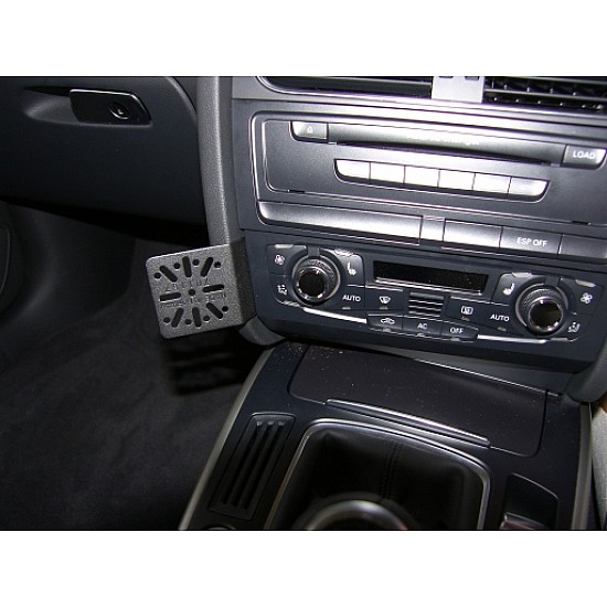 Dashmount 711167 Upper Console Mounting Bracket Audi A4 (B8) Dec 2007>