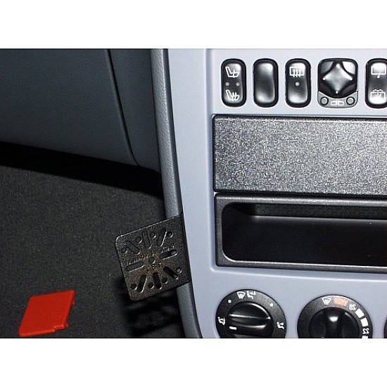 Dashmount 71181 Upper Console Mounting Bracket Mercedes Vaneo W414 10/2002 >