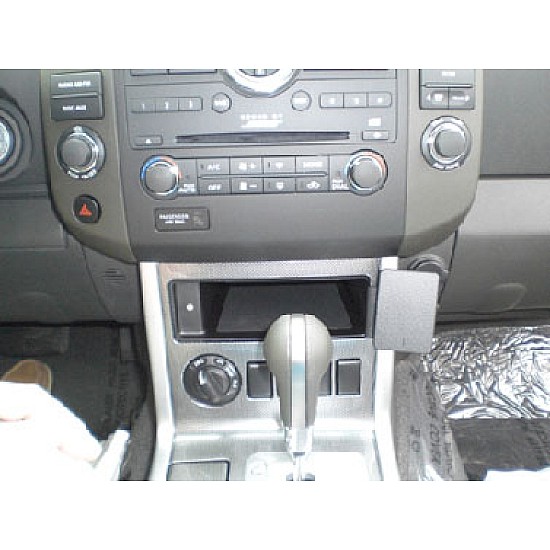 Nissan Pathfinder Brodit ProClip Mounting Bracket - Angled mount (854196) Nissan Pathfinder Brodit ProClip Mounting Bracket - Angled mount (854196)