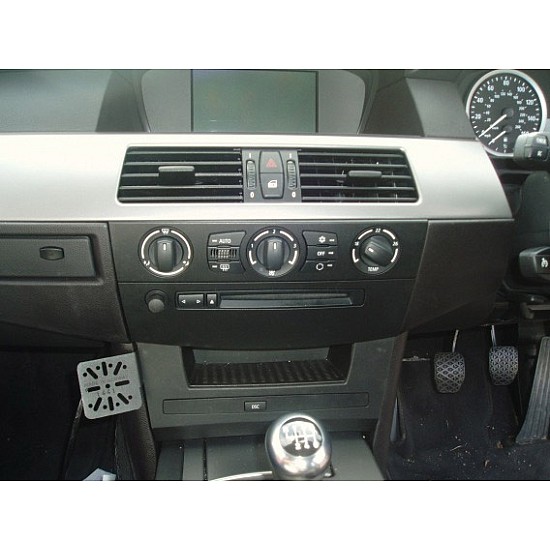 Dashmount 71064 Upper Console Mounting Bracket BMW 5-Series 2004