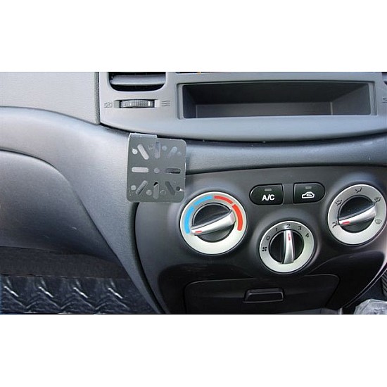 Dashmount 711071 Upper Console Mounting Bracket Hyundai Accent 2006 >