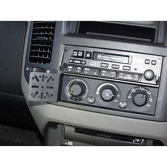 Dashmount 71341 Upper Console Mounting Bracket Mitsubishi Shogun CK 2000 - 2006
