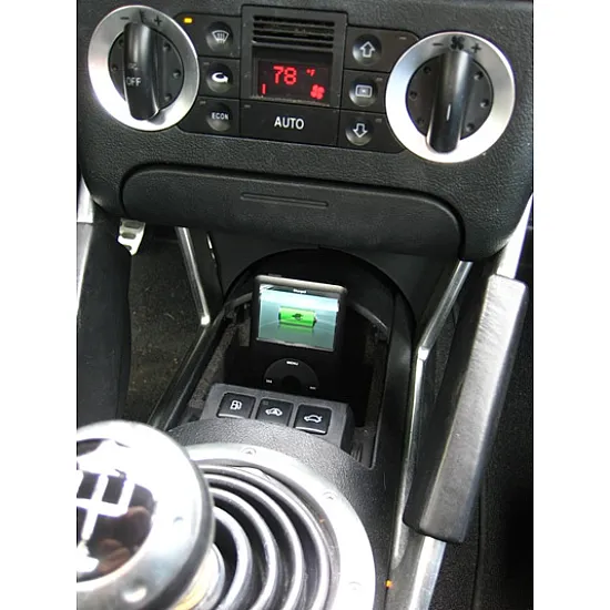 Audi TT (MK1) SPEC.DOCK iPOD/ iPHONE DOCK 1998 - 2006 AUDITTV4ILHT