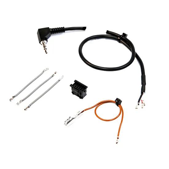 Hyundai i10 (2008-2012) Double DIN Car Stereo Upgrade Fitting Kit (Silver)