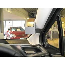 Toyota Yaris Brodit ProClip Mounting Bracket - Right mount (604724) Toyota Yaris Brodit ProClip Mounting Bracket - Right mount (604724)