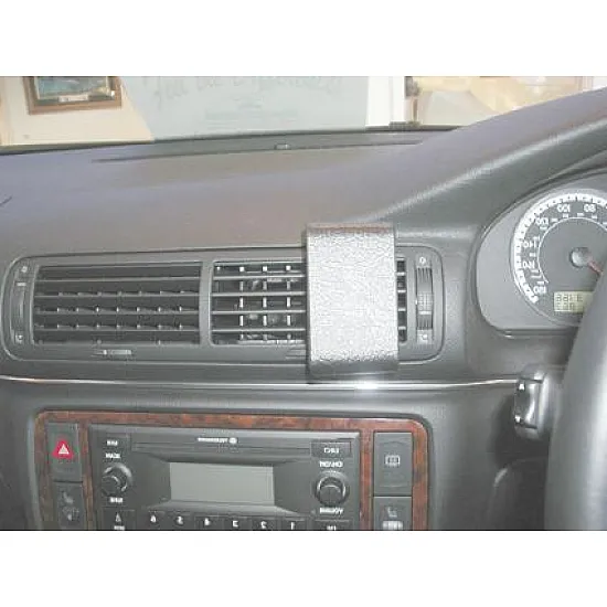 Volkswagen Passat Brodit ProClip Mounting Bracket - Center mount (652403) Volkswagen Passat Brodit ProClip Mounting Bracket - Center mount (652403)