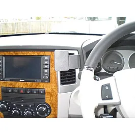 Jeep Grand Cheroke Brodit ProClip Mounting Bracket - Center mount (654106) Jeep Grand Cheroke Brodit ProClip Mounting Bracket - Center mount (654106)