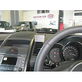 Kia Soul Brodit ProClip Mounting Bracket - Center mount (654561)