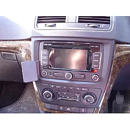 Skoda yeti Brodit ProClip Mounting Bracket - Angled mount (654587)