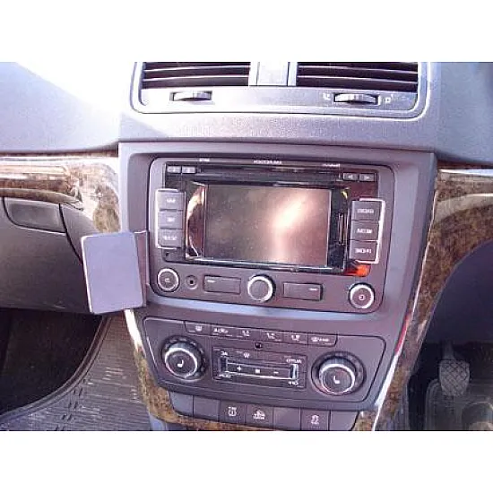 Skoda yeti Brodit ProClip Mounting Bracket - Angled mount (654587) Skoda yeti Brodit ProClip Mounting Bracket - Angled mount (654587)