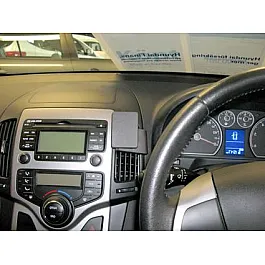 Hyundai i30 Brodit ProClip Mounting Bracket - Center mount (654809) Hyundai i30 Brodit ProClip Mounting Bracket - Center mount (654809)
