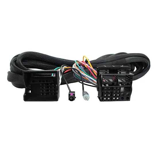 Connects2 BMW Quadlock extension harness 6.5M - CT20BM06 Connects2 BMW Quadlock extension harness 6.5M - CT20BM06