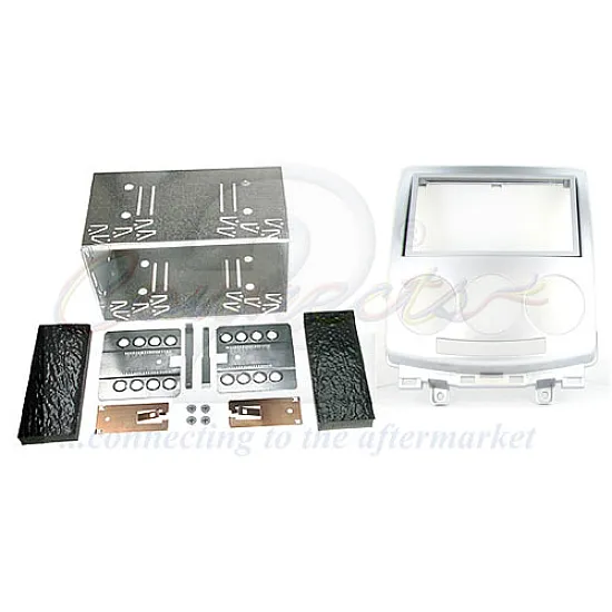 Connects2 Double Din Stereo Fascia Adaptor For Mazda - CT23MZ02