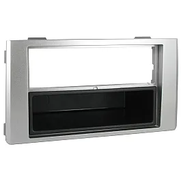 Connects2 Single DIN Stereo Fascia Adapter For Iveco Daily - CT24IV02