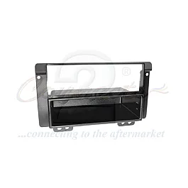 Connects2 Single DIN Stereo Fascia Adapter For Land Rover - CT24LR01