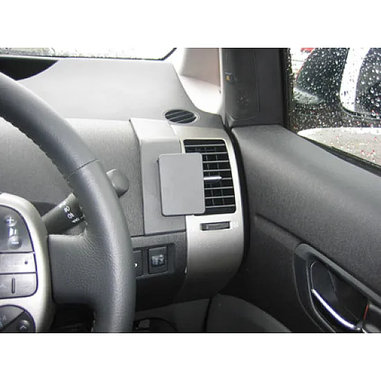 Toyota Prius Brodit ProClip Mounting Bracket - Right mount (603800) Toyota Prius Brodit ProClip Mounting Bracket - Right mount (603800)