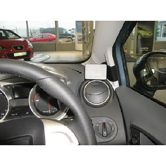 Seat Ibiza Brodit ProClip Mounting Bracket - Right mount (604272) Seat Ibiza Brodit ProClip Mounting Bracket - Right mount (604272)