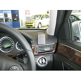 Mercedes E-Class Brodit ProClip Mounting Bracket - Right mount (604332) Mercedes E-Class Brodit ProClip Mounting Bracket - Right mount (604332)