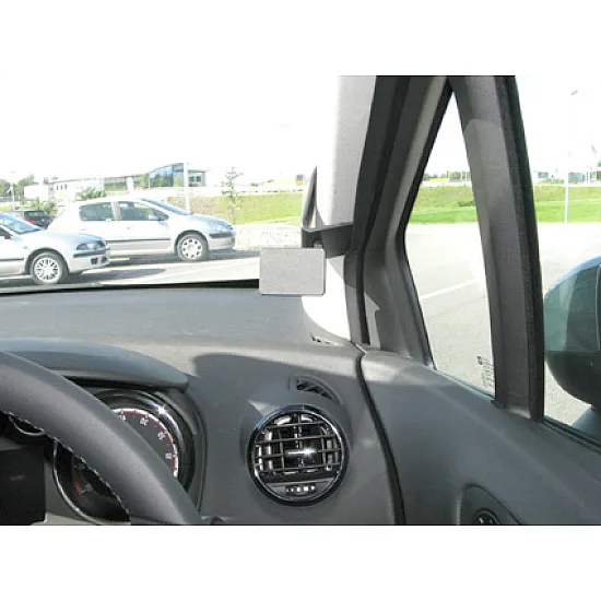 Vauxhall Meriva Brodit ProClip Mounting Bracket - Right mount (604519) Vauxhall Meriva Brodit ProClip Mounting Bracket - Right mount (604519)
