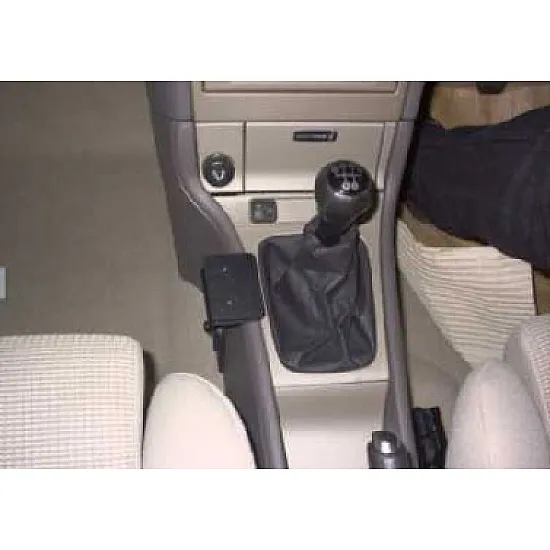 Mitsubishi Mirage, Outlander, Space Star Brodit ProClip Mounting Bracket - Console mount (630530)
