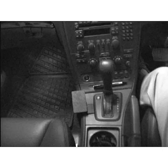 Volvo XC70 Brodit ProClip Mounting Bracket - Console mount (632912)