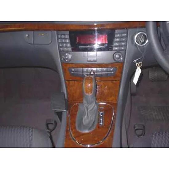 Mercedes E-Class Brodit ProClip Mounting Bracket - Console mount (633042) Mercedes E-Class Brodit ProClip Mounting Bracket - Console mount (633042)