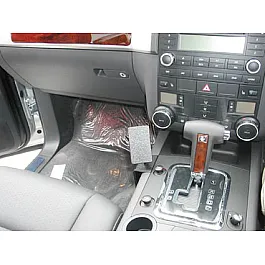 Volkswagen Touareg Brodit ProClip Mounting Bracket - Console mount (633297) Volkswagen Touareg Brodit ProClip Mounting Bracket - Console mount (633297)