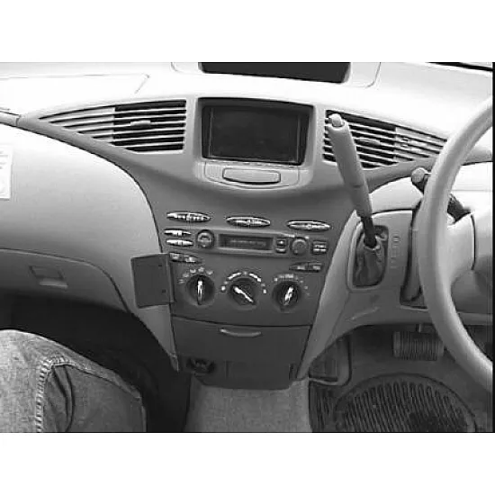 Toyota Prius Brodit ProClip Mounting Bracket - Angled mount (652802) Toyota Prius Brodit ProClip Mounting Bracket - Angled mount (652802)