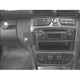 Mercedes C-Class Brodit ProClip Mounting Bracket - Angled mount (652812)