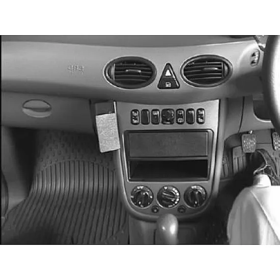 Mercedes A-Class Brodit ProClip Mounting Bracket - Angled mount (652948) Mercedes A-Class Brodit ProClip Mounting Bracket - Angled mount (652948)
