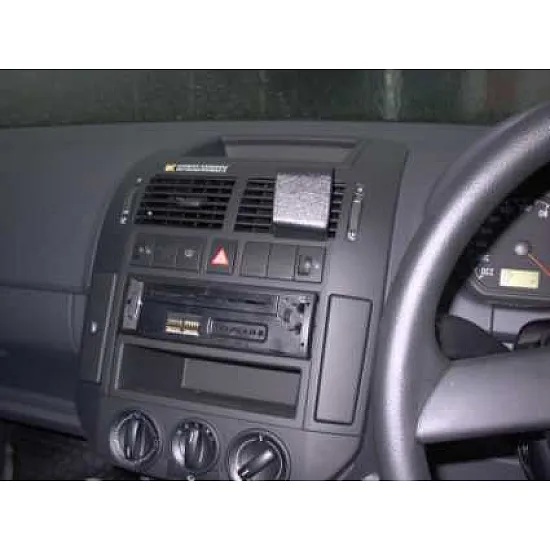 Volkswagen Polo Brodit ProClip Mounting Bracket - Center mount (653028) Volkswagen Polo Brodit ProClip Mounting Bracket - Center mount (653028)
