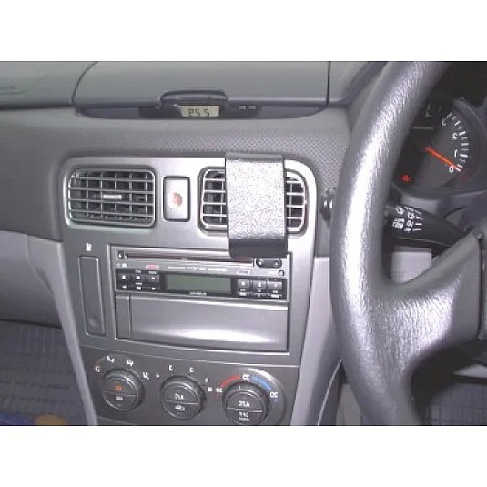 Subaru Forester Brodit ProClip Mounting Bracket - Center mount (653137) Subaru Forester Brodit ProClip Mounting Bracket - Center mount (653137)