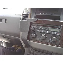 Mitsubishi Shogun Brodit ProClip Mounting Bracket - Angled mount (653169)