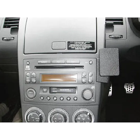 Nissan 350 Z Brodit ProClip Mounting Bracket - Center mount (653250) Nissan 350 Z Brodit ProClip Mounting Bracket - Center mount (653250)