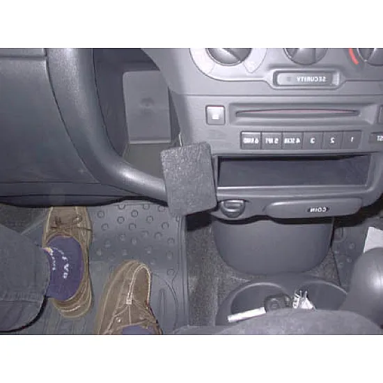 Toyota Yaris Brodit ProClip Mounting Bracket - Angled mount (653270) Toyota Yaris Brodit ProClip Mounting Bracket - Angled mount (653270)