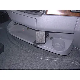 Mercedes Actros Brodit ProClip Mounting Bracket - Angled mount (653356)