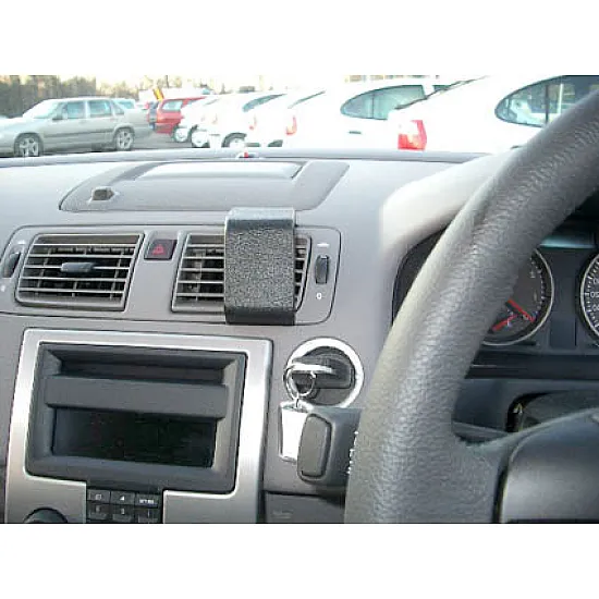 Volvo C30, C70, S40, V50 Brodit ProClip Mounting Bracket - Center mount (653360) Volvo C30, C70, S40, V50 Brodit ProClip Mounting Bracket - Center mount (653360)