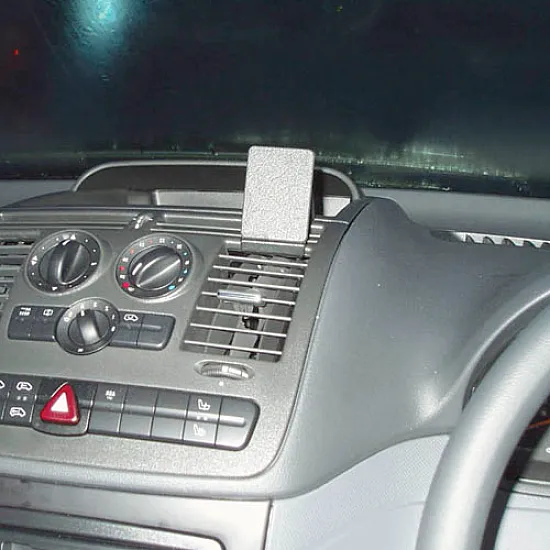 Mercedes V-Class, Vito Brodit ProClip Mounting Bracket - Center mount (653364)