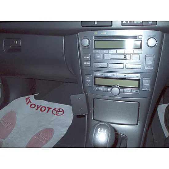 Toyota Avensis Brodit ProClip Mounting Bracket - Angled mount, Low (653533)