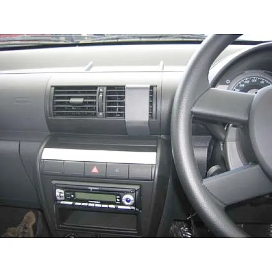 Volkswagen Fox Brodit ProClip Mounting Bracket - Center mount (653620)