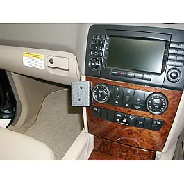 Mercedes M-Class, ML Brodit ProClip Mounting Bracket - Angled mount (653682)