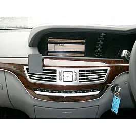 Mercedes S-Class Brodit ProClip Mounting Bracket - Angled mount (653853)