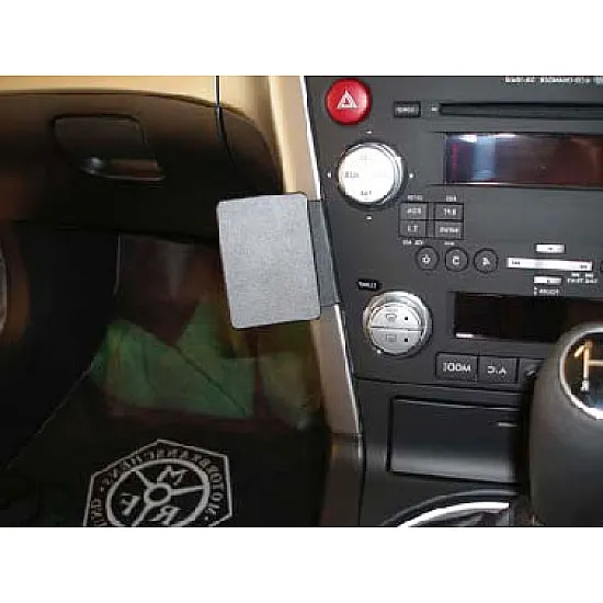 Subaru Legacy Brodit ProClip Mounting Bracket - Angled mount (653903)
